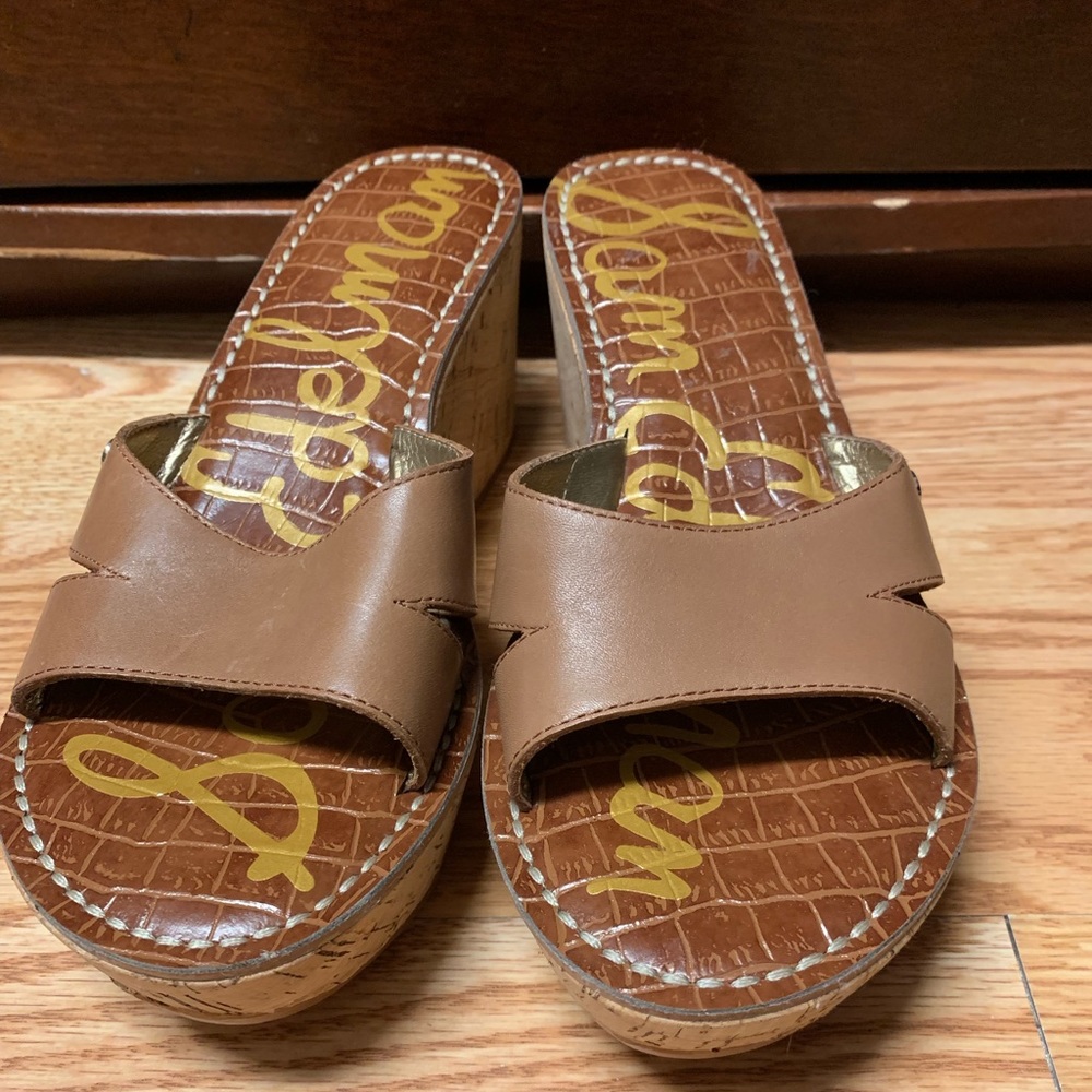 Brand new Sam Edelman wedged sandals. (SOLD)